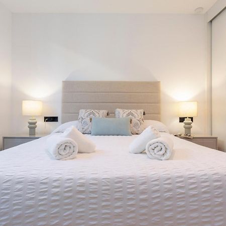 Malagueta Beach Front Luxury Apartment By Rent Me Malaga Ngoại thất bức ảnh
