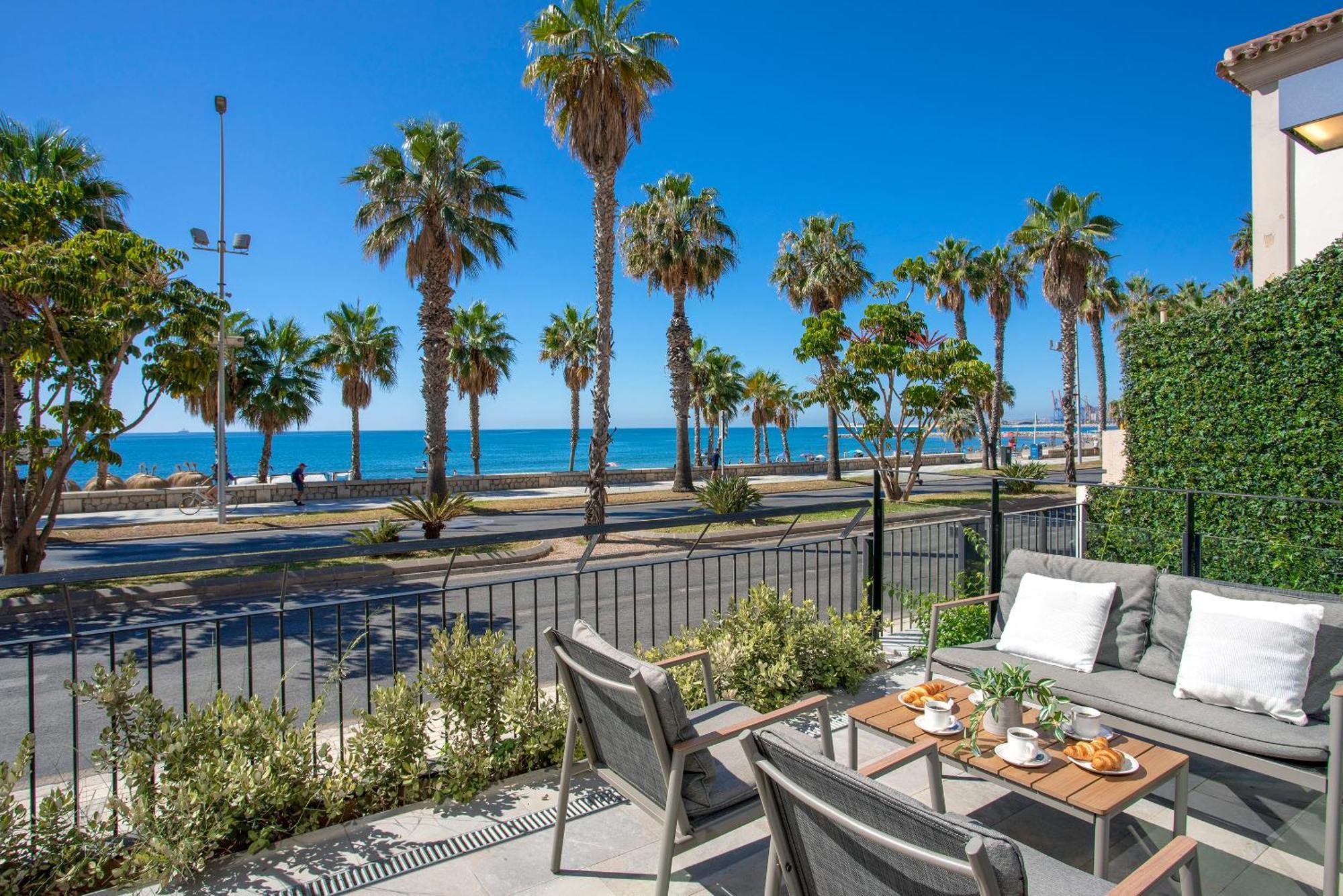 Malagueta Beach Front Luxury Apartment By Rent Me Malaga Ngoại thất bức ảnh
