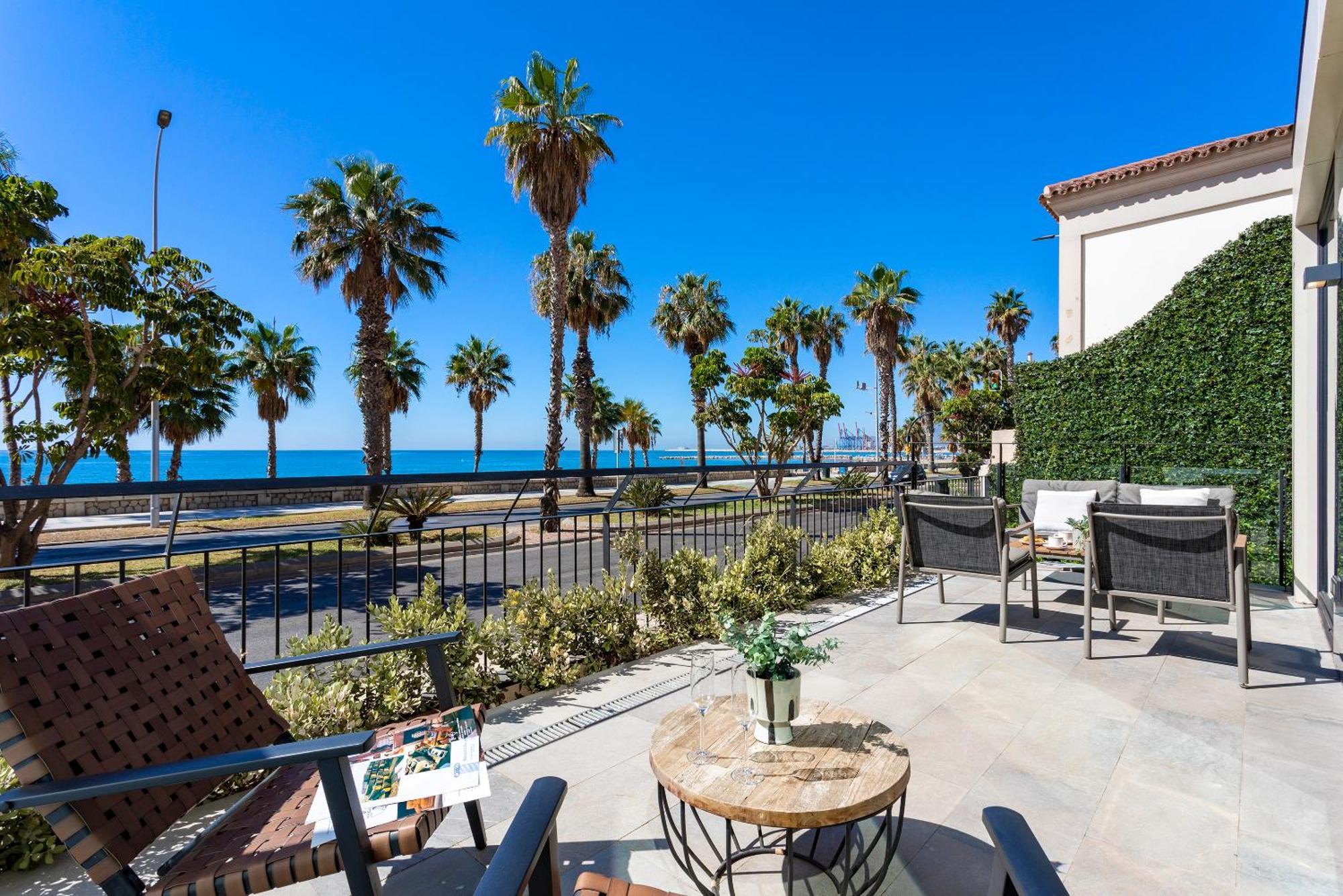 Malagueta Beach Front Luxury Apartment By Rent Me Malaga Ngoại thất bức ảnh